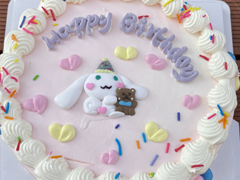 曬生日蛋糕的幽默說說 曬自己生日蛋糕的俏皮文案